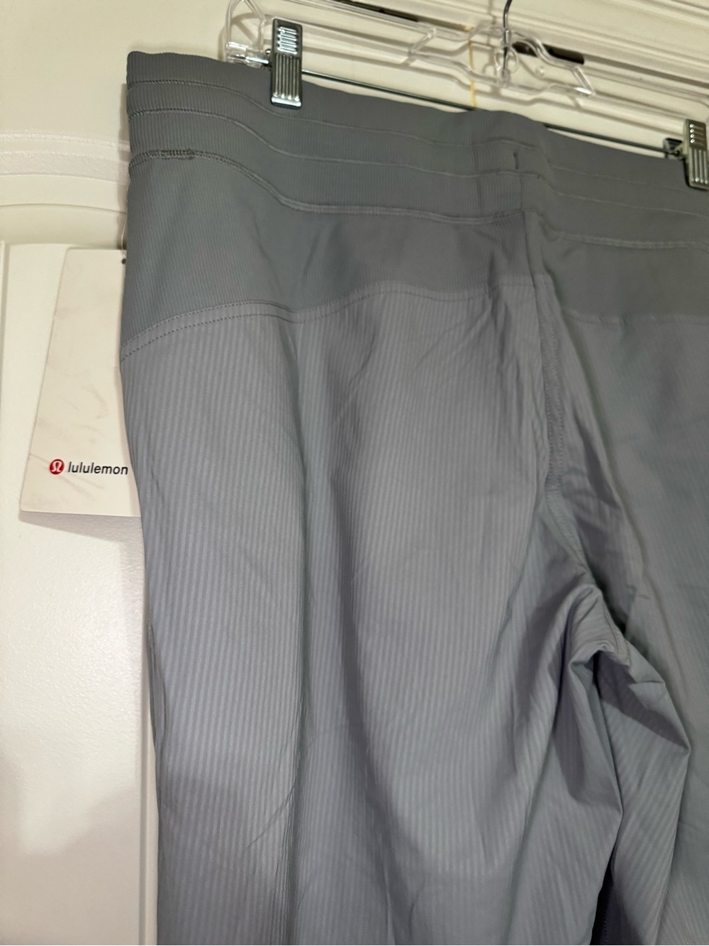 Lululemon Dance Studio Mid-Rise Jogger Full Length in Rhino Grey Size 12 - Picture 6 of 9